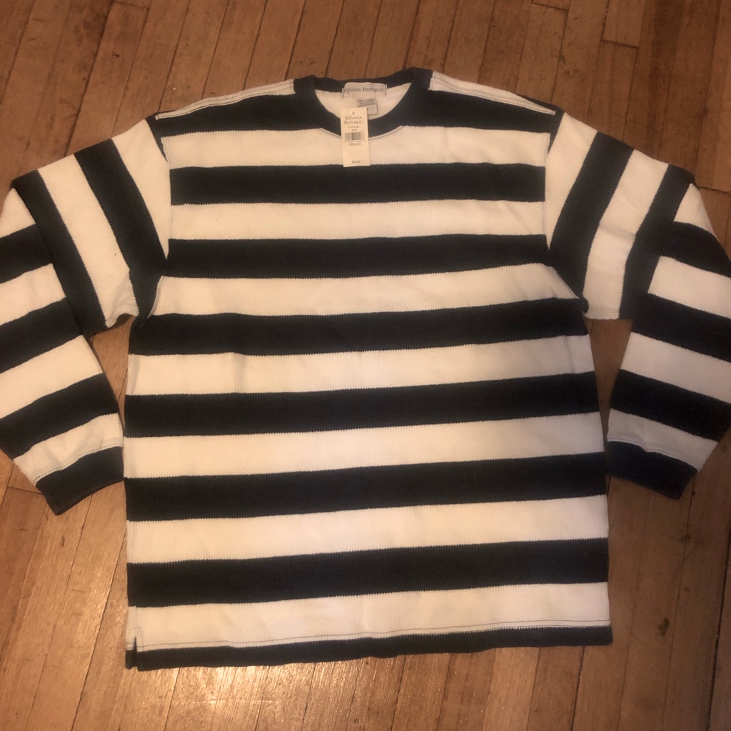 Brand New Banana Republic Sweater Brand New Banana Republic Sweater
